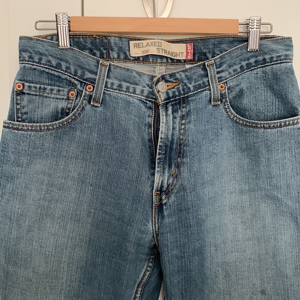 Levi’s relaxed straight wide leg jean’s - Picture 2 of 9